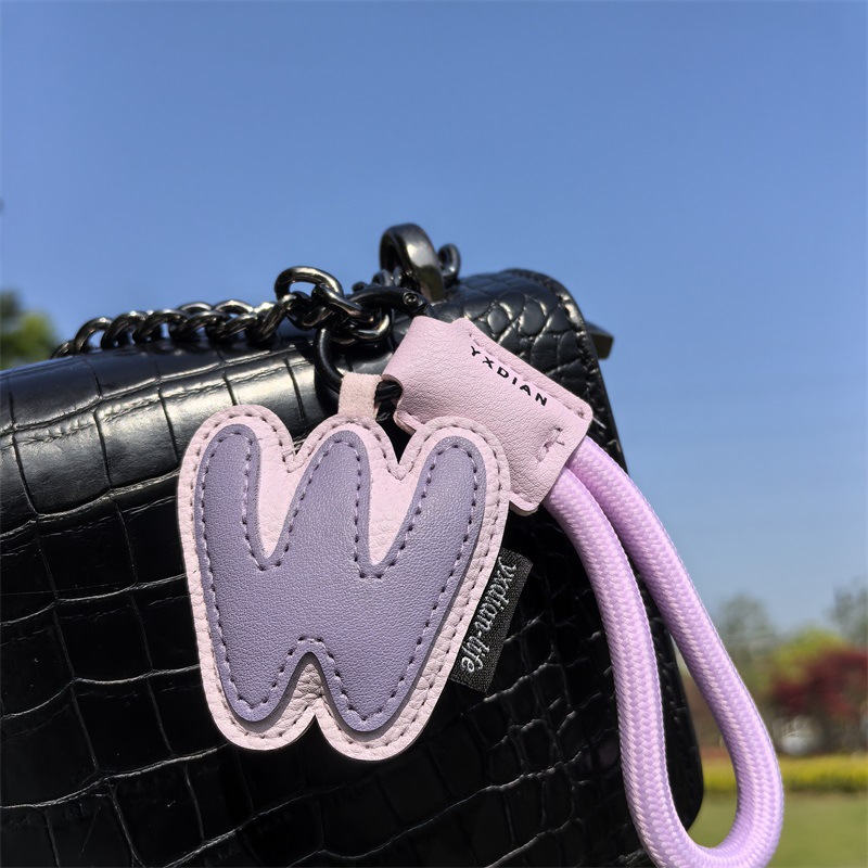 A tot Z lederen initialen sleu - Monogram Keychain Leather recensie en prijs